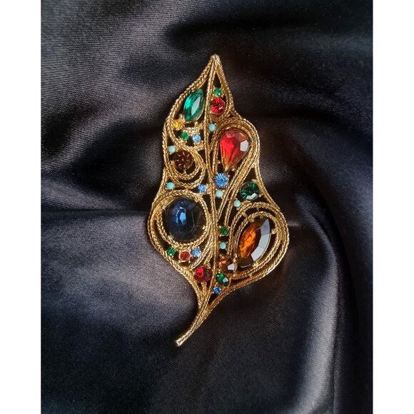 Vintage LaRoco Large Leaf Gold Toned Colorful Multicolored Rhinestones - Picture 2 of 7